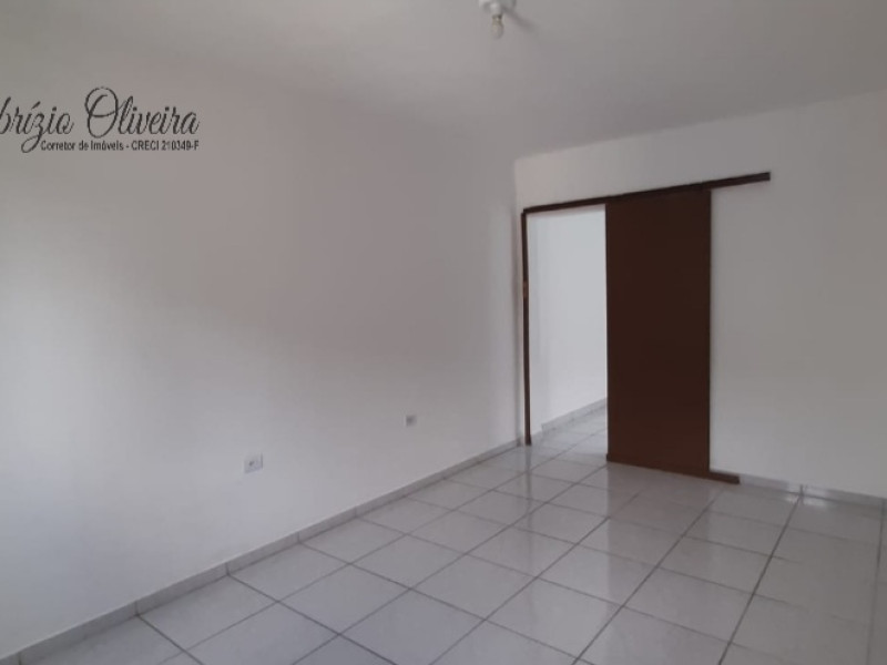 Casa Térrea ( VENDIDA ) com dois dormitórios