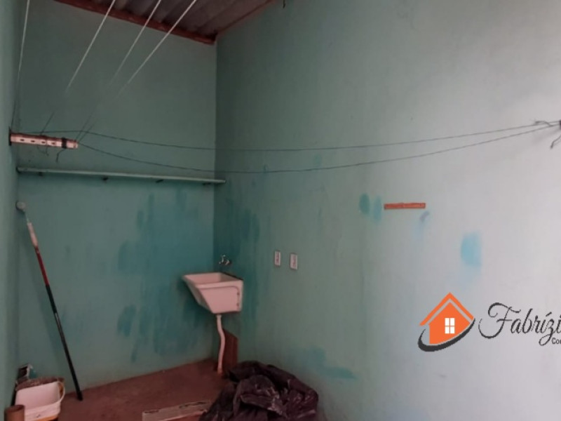 Casa Térrea ( VENDIDA ) com dois dormitórios